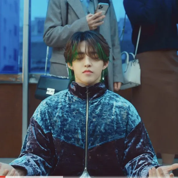 A moment captured by S.Coups (SEVENTEEN)'s fan