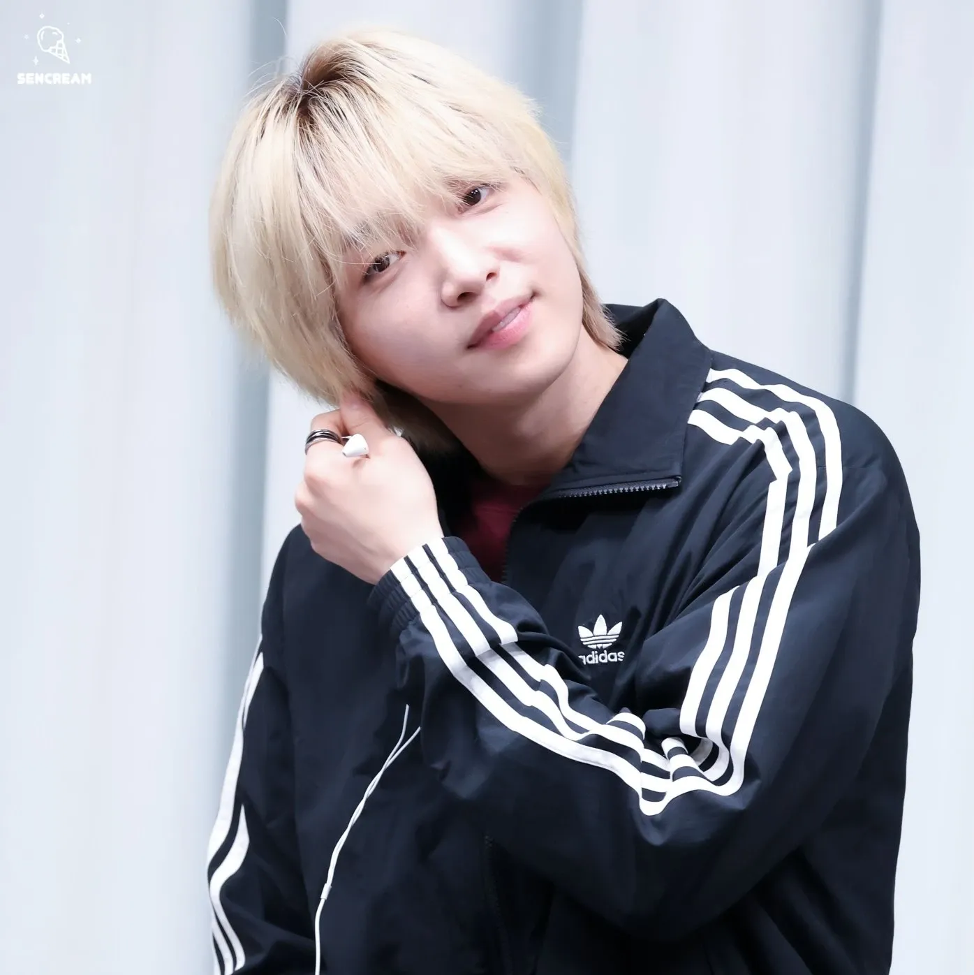 Recent activity shot of Jeong Sewoon