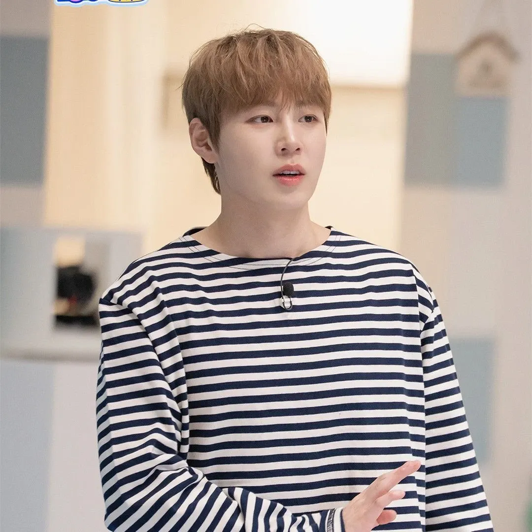 Foto aktivitas terbaru Ha Sungwoon