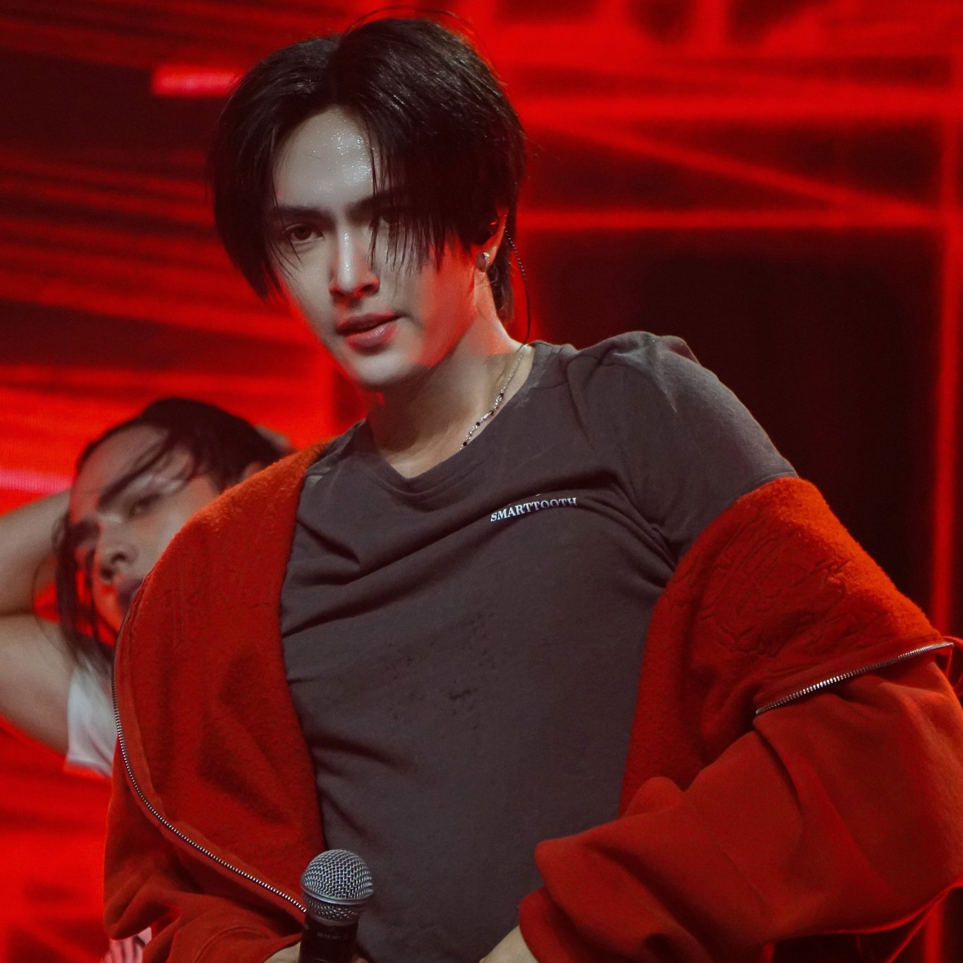 A moment captured by Copper (BUS)'s fan