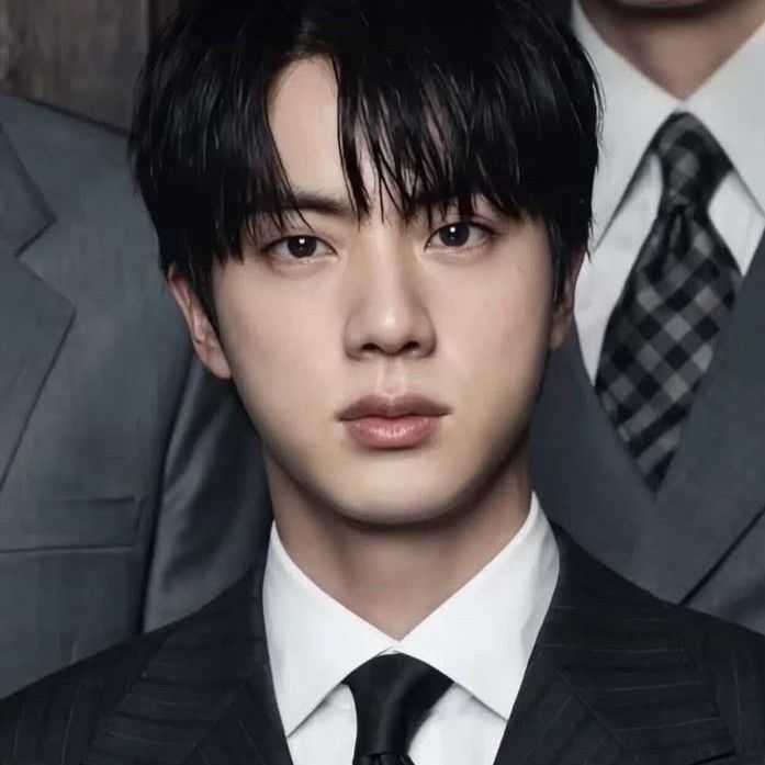 진 (방탄소년단)의 비하인드 컷