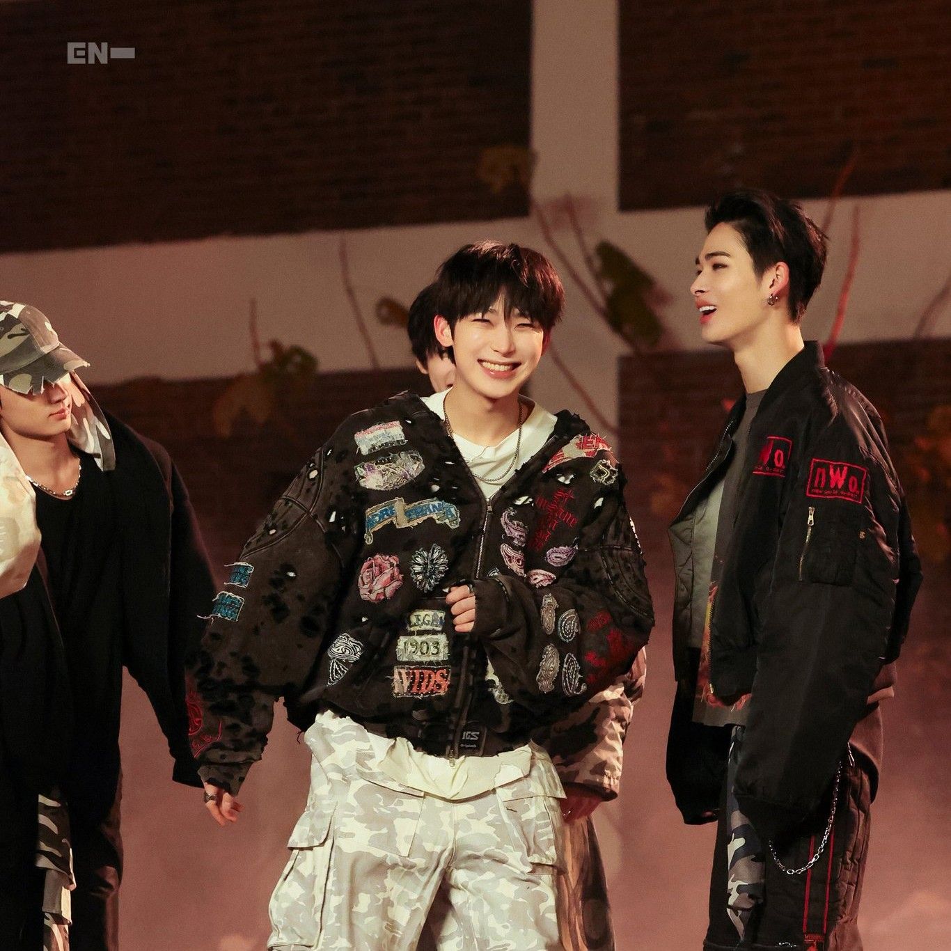 ENHYPEN의 최신 사진