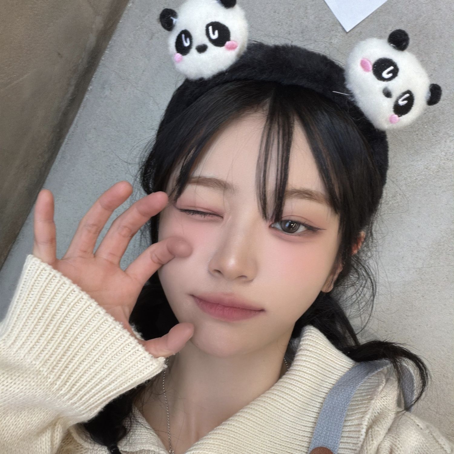 Recent activity shot of QWER