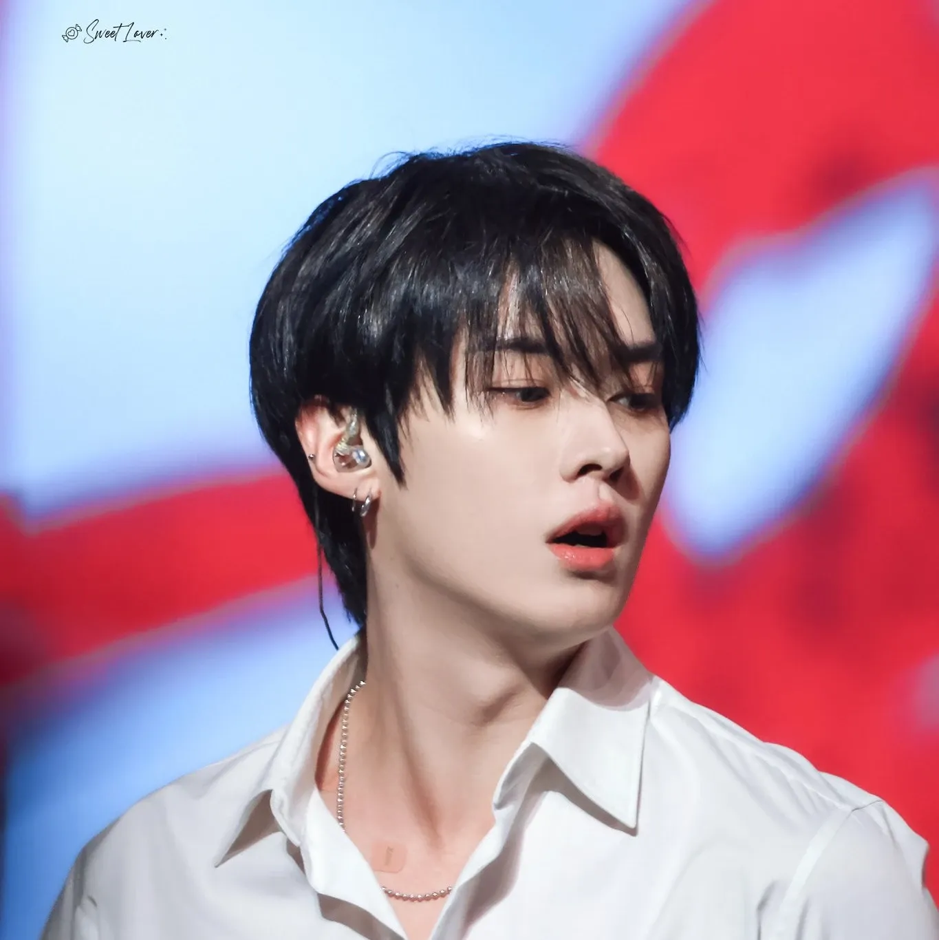 A moment captured by Stray Kids's fan