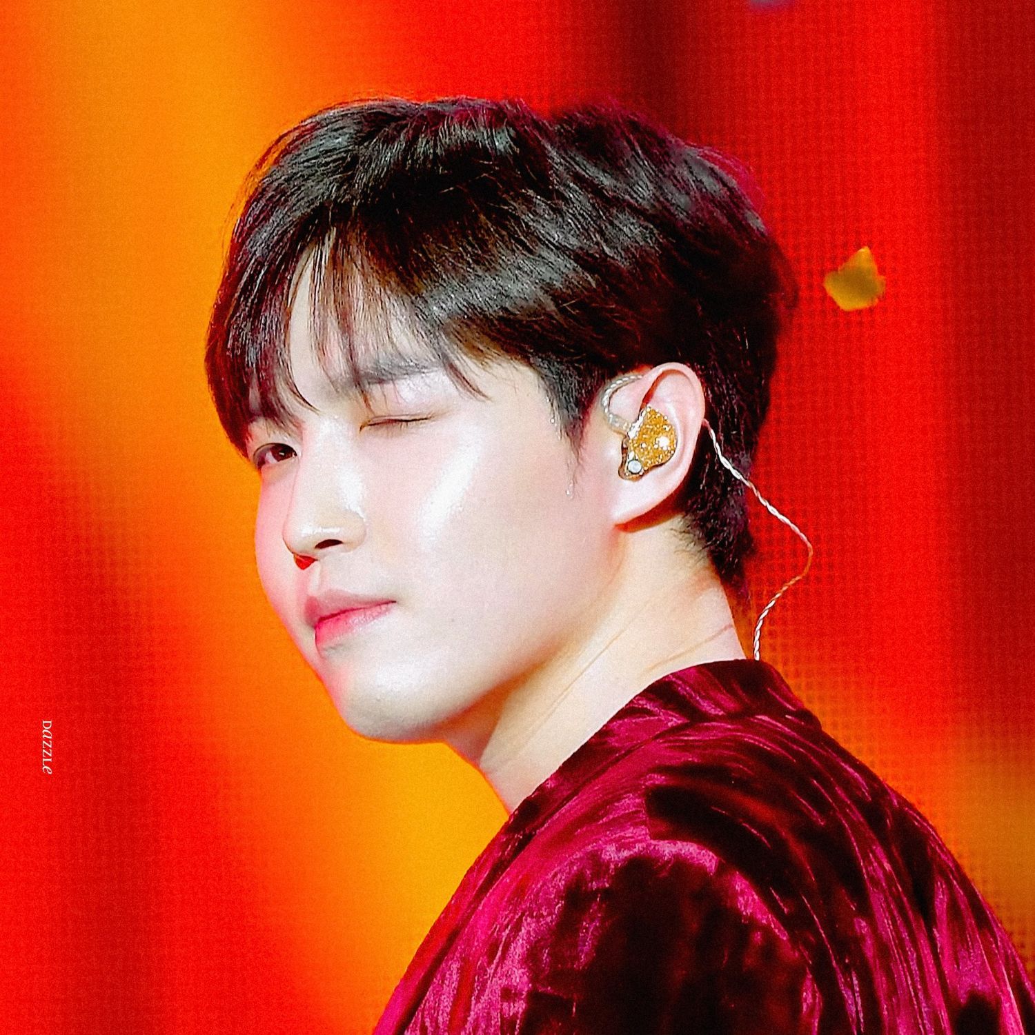 Potret di balik layar Kim Jaehwan