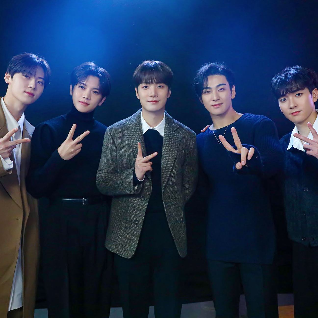 Latest photo of NU'EST