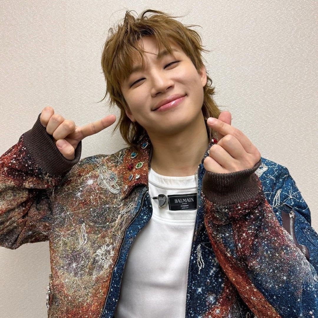 大声 (BIGBANG)的最新照片