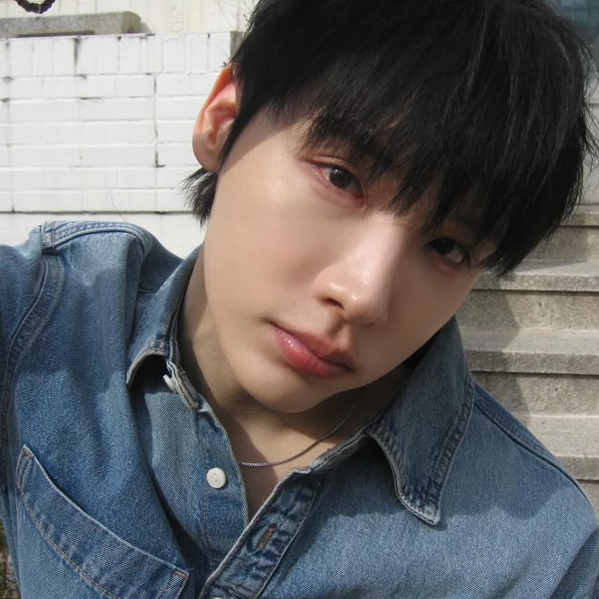 Recent activity shot of Jeon Woong (AB6IX)