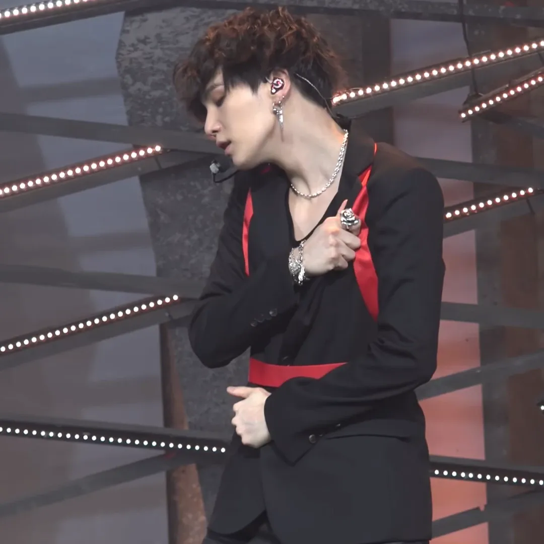 Foto terbaru SUGA (BTS)