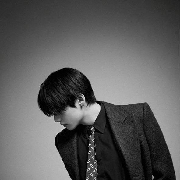 V (BTS)の最近の活動写真