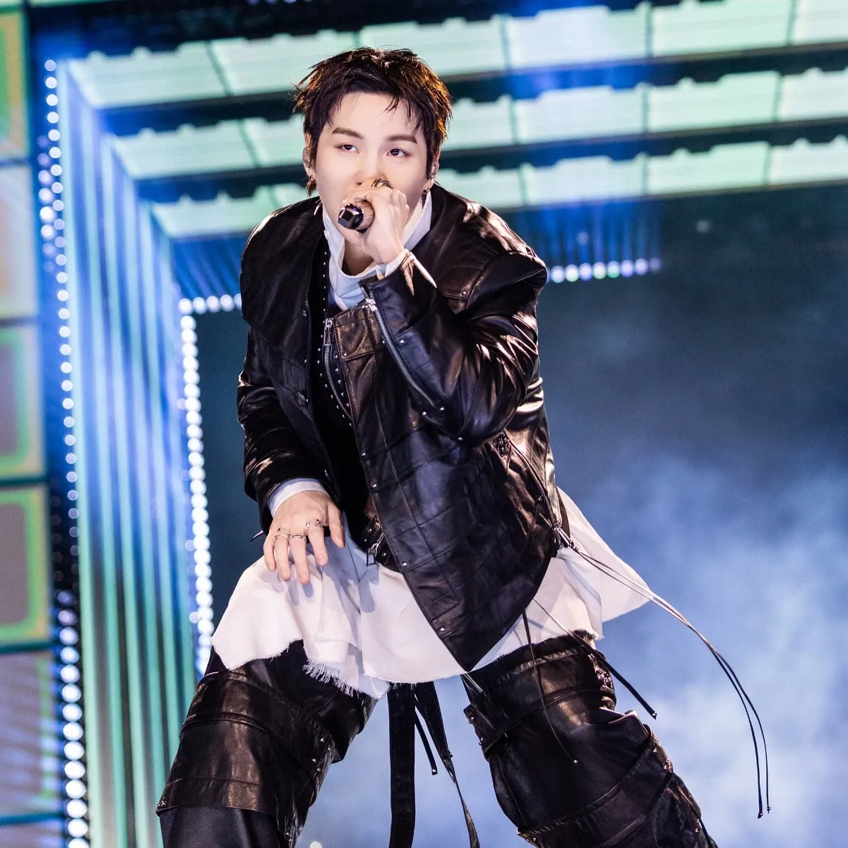 SUGA (防弹少年团)的幕后花絮