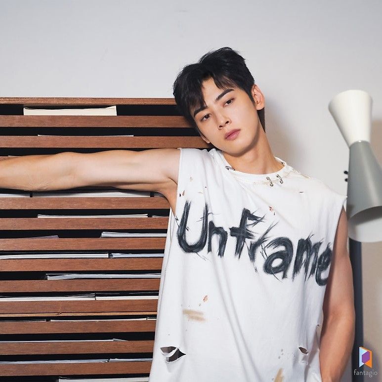 Recent activity shot of Eunwoo (ASTRO)