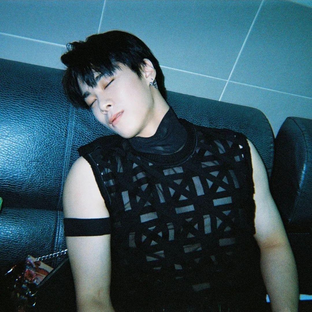 Latest photo of Moonbin (ASTRO)