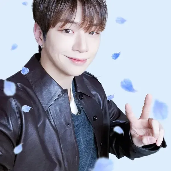 강다니엘 최근 활동샷