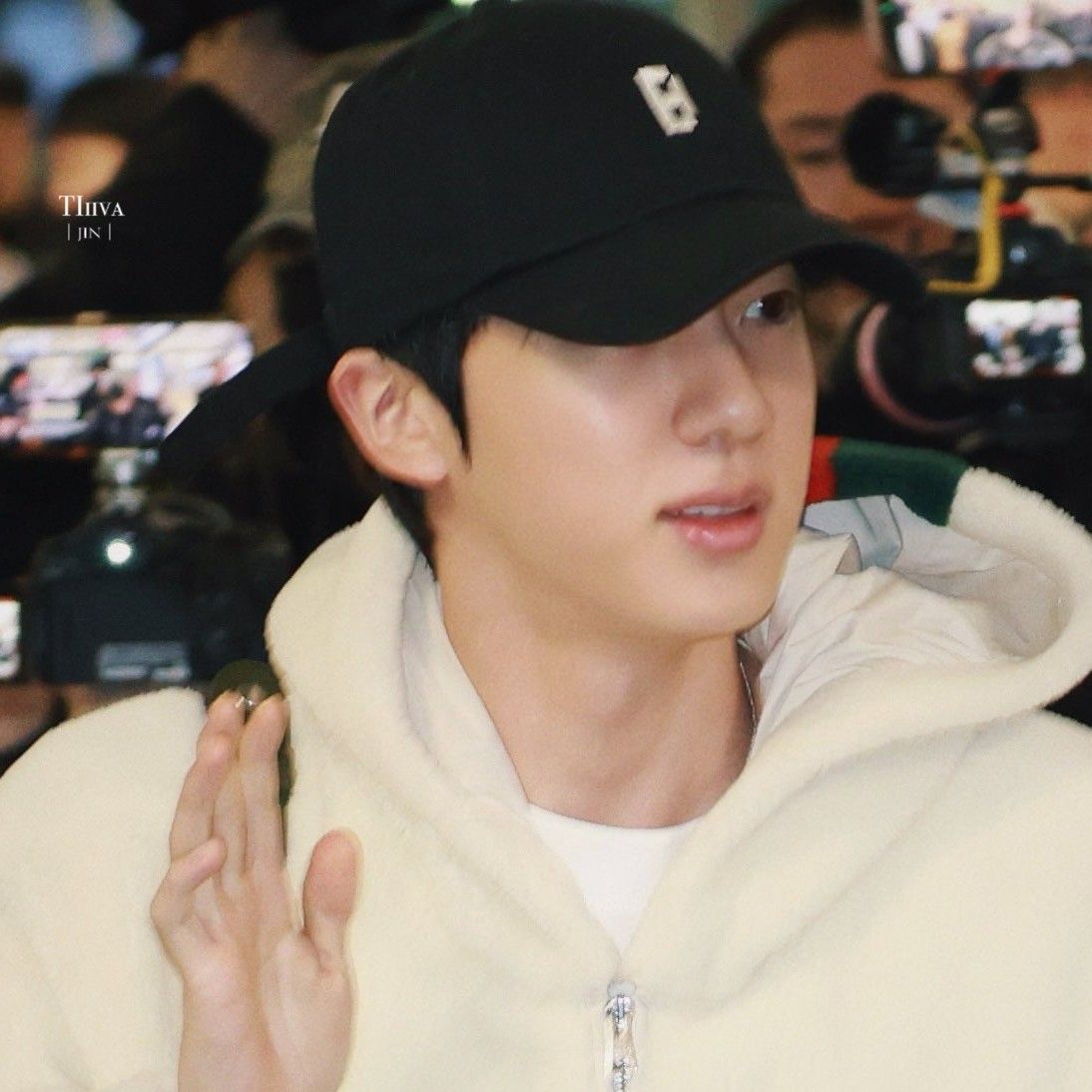 진 (방탄소년단)의 최신 사진