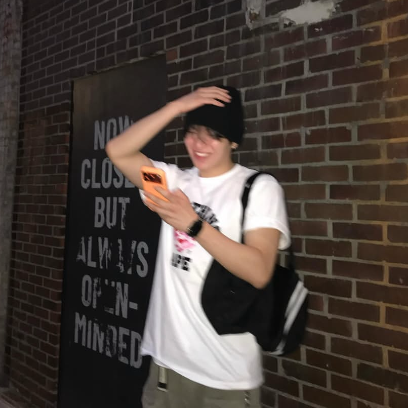 A moment captured by HEECHAN (DKB)'s fan