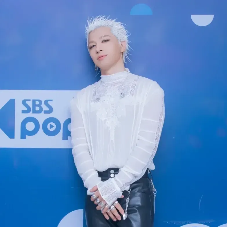 Behind-the-scenes cut of Taeyang (BIGBANG)