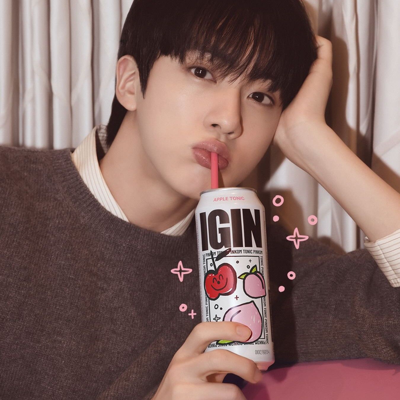 ジン (BTS)の最近の活動写真