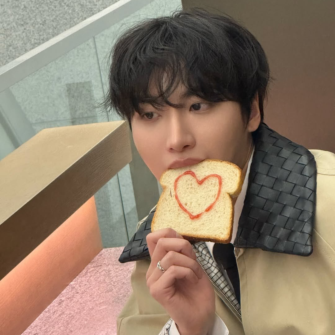 에이티즈의 비하인드 컷