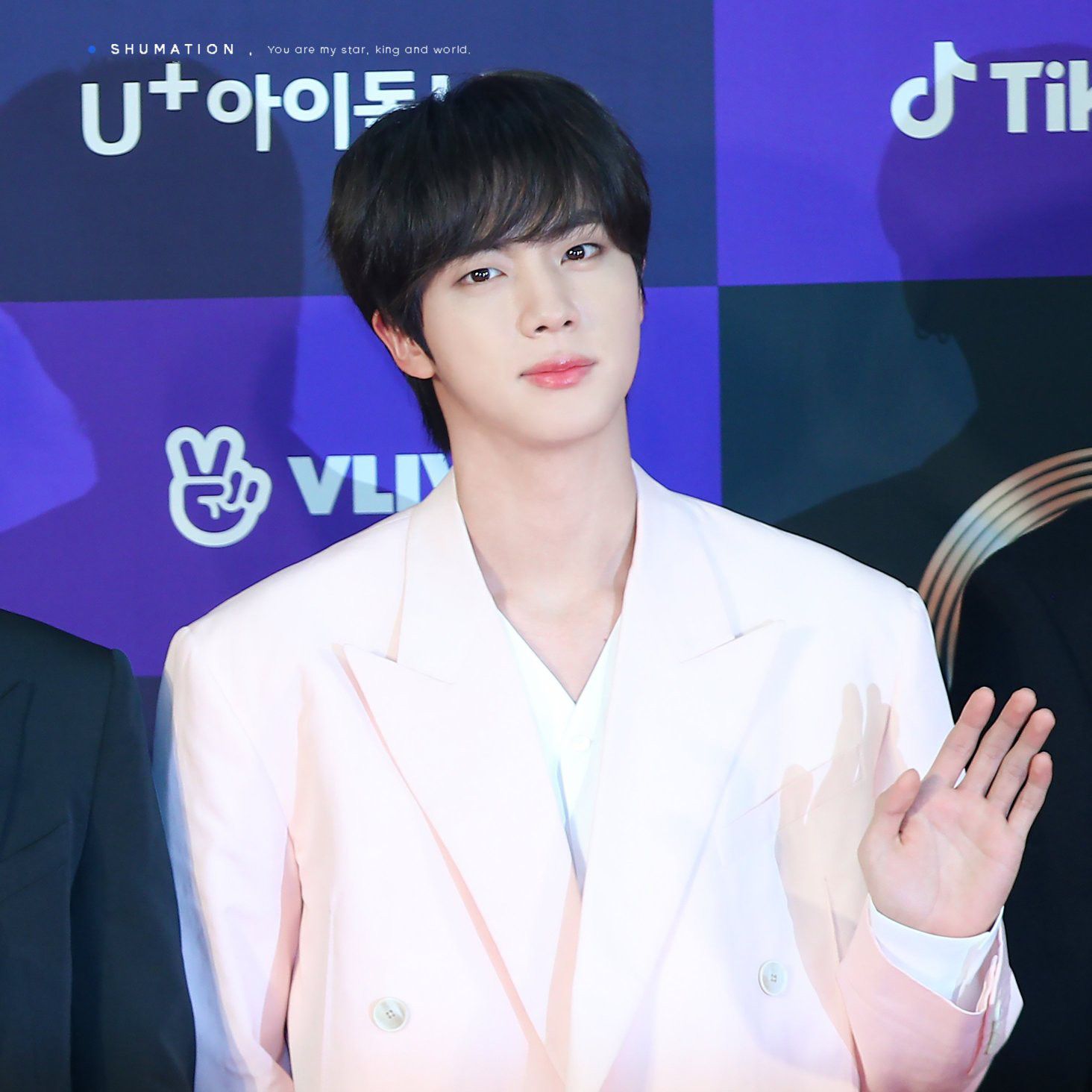 Foto terbaru Jin (BTS)