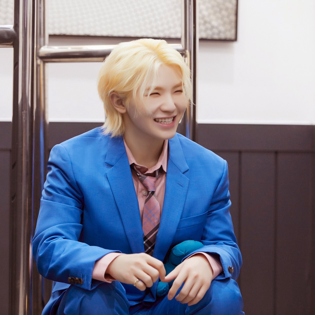 Latest photo of Woozi (SEVENTEEN)