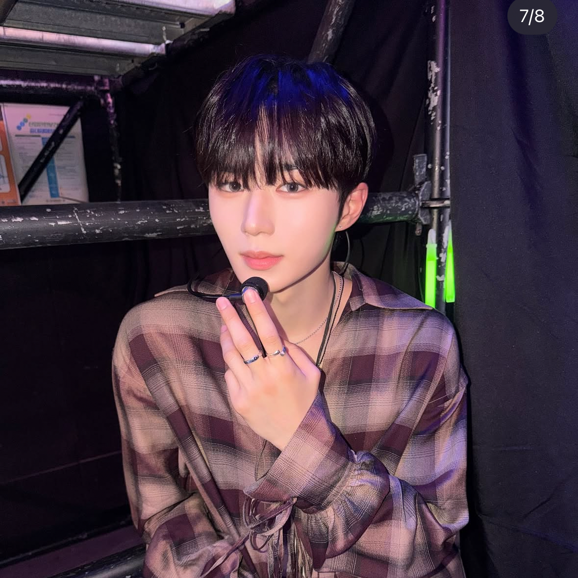 Behind-the-scenes cut of Kim Junseo (ALPHA DRIVE ONE)