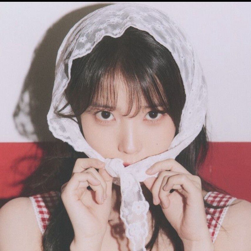 IUの最近の活動写真