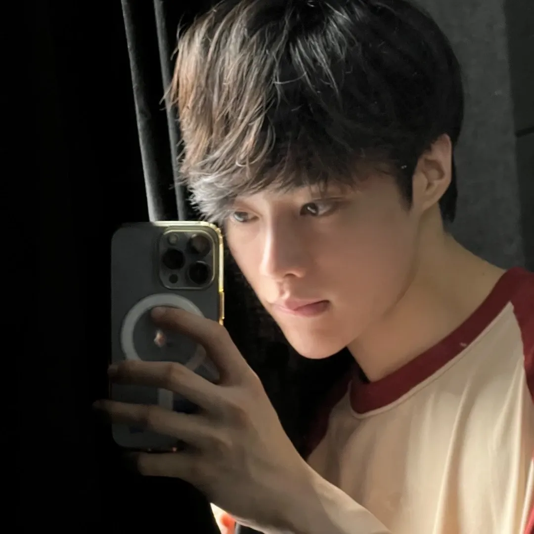 Latest photo of Hanbin (TEMPEST)