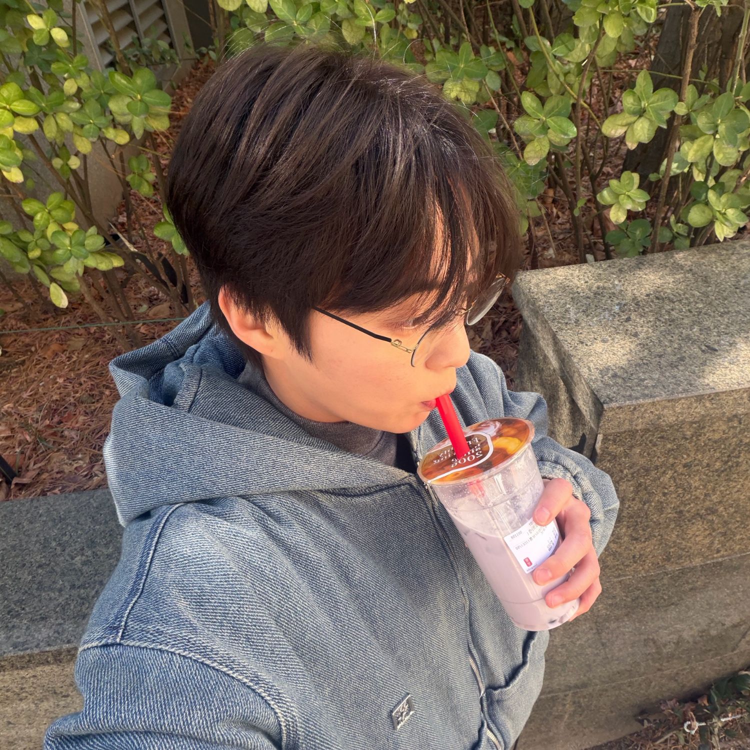 시우민 (EXO)의 비하인드 컷