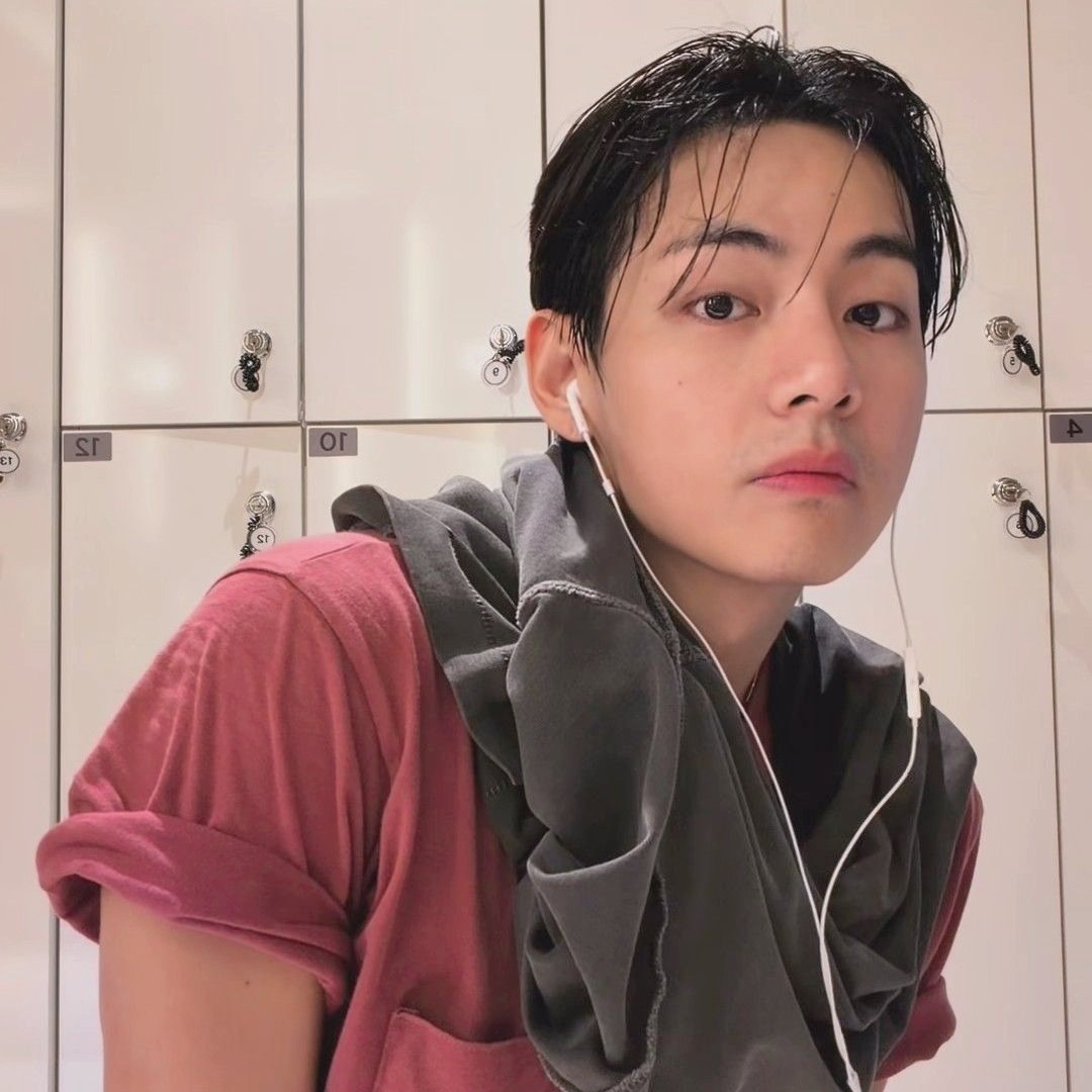 뷔 (방탄소년단) 팬이 찍은 순간