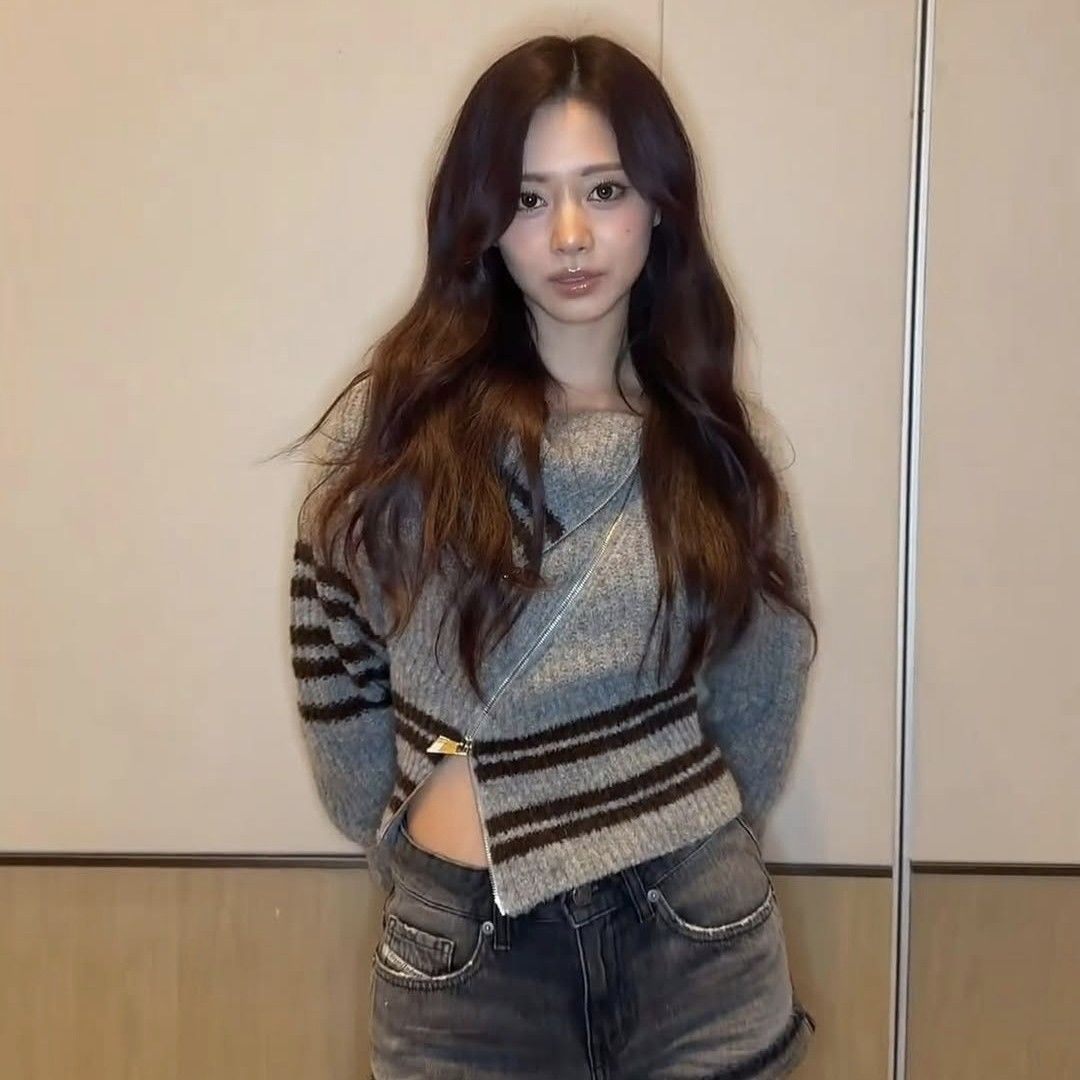 Potret di balik layar Tzuyu (TWICE)