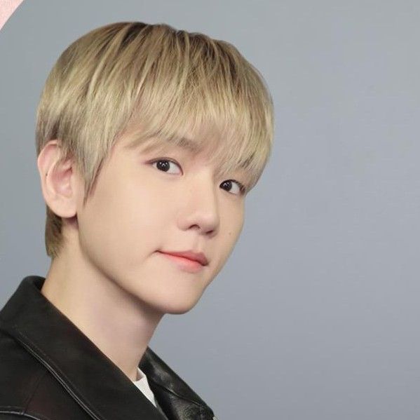 백현 (EXO) 최근 활동샷