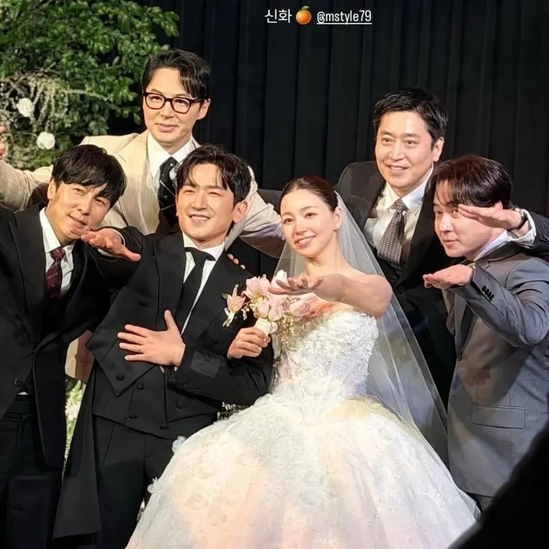 Recent activity shot of Lee Minwoo (SHINHWA)