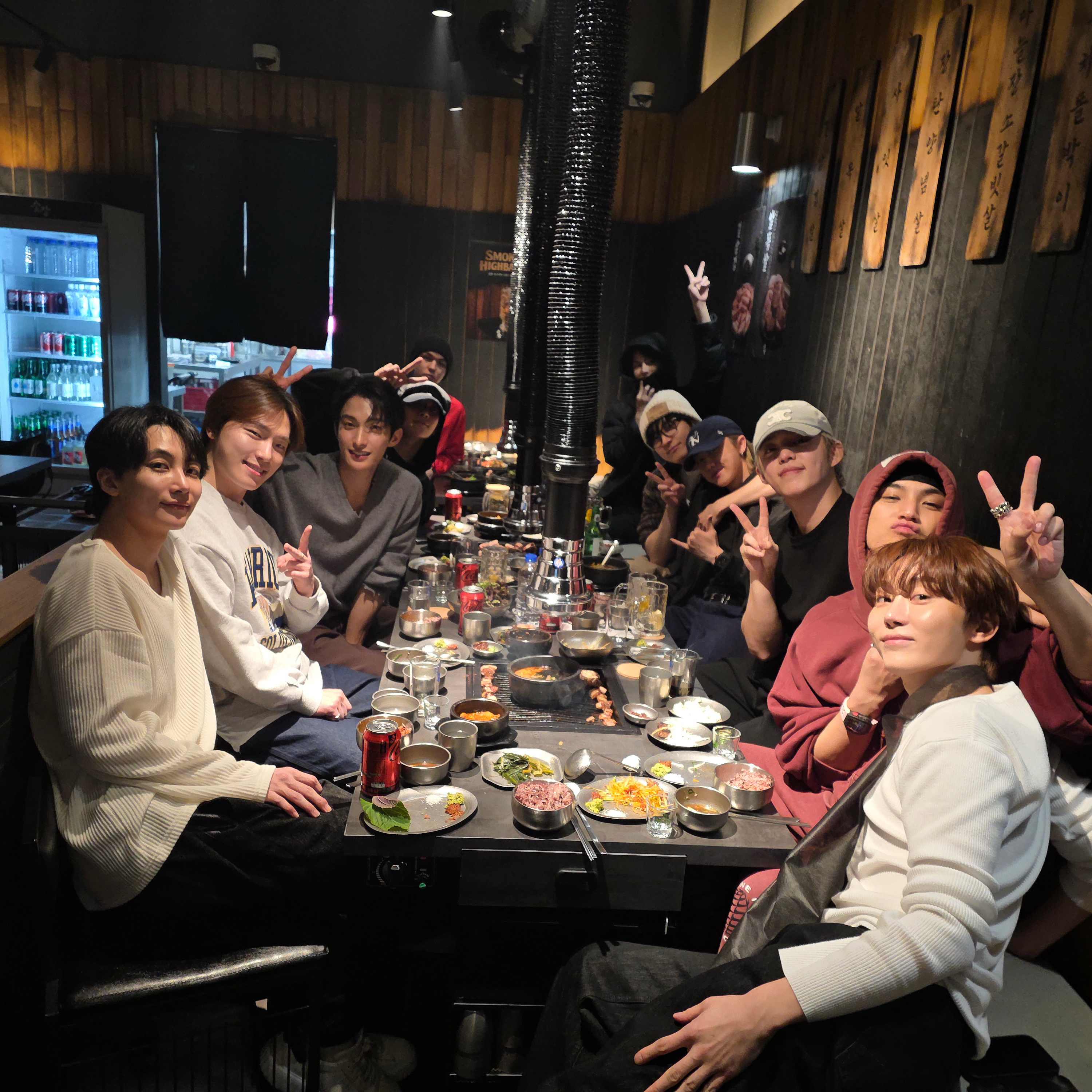 Recent activity shot of Jeonghan (SEVENTEEN)