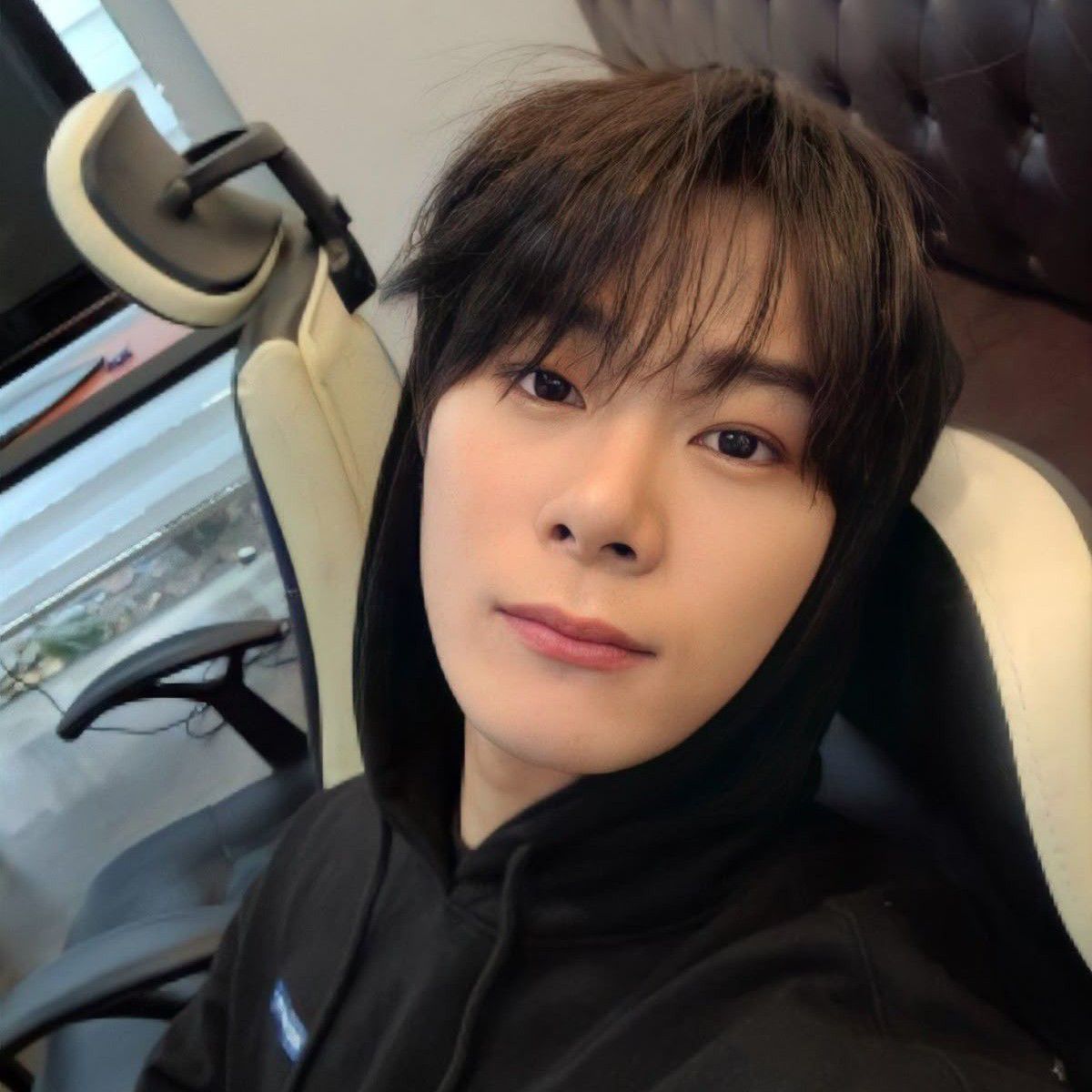 아스트로 최근 활동샷