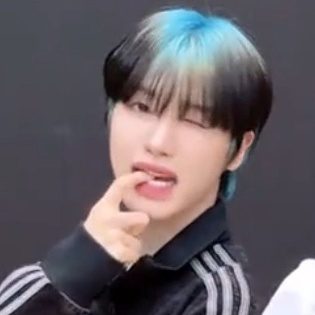 Recent activity shot of Huiwon (n.SSign)