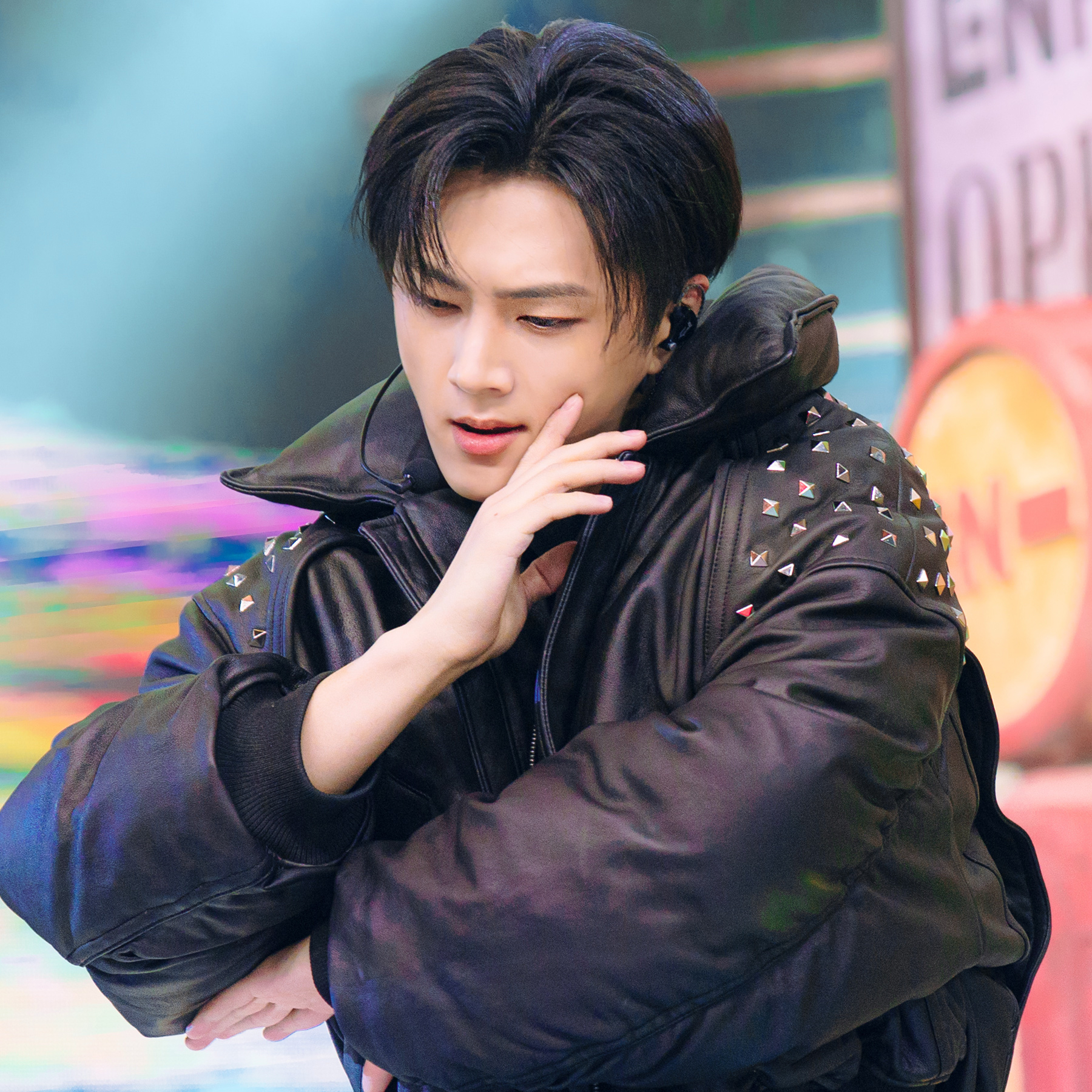 제이 (ENHYPEN)의 최신 사진