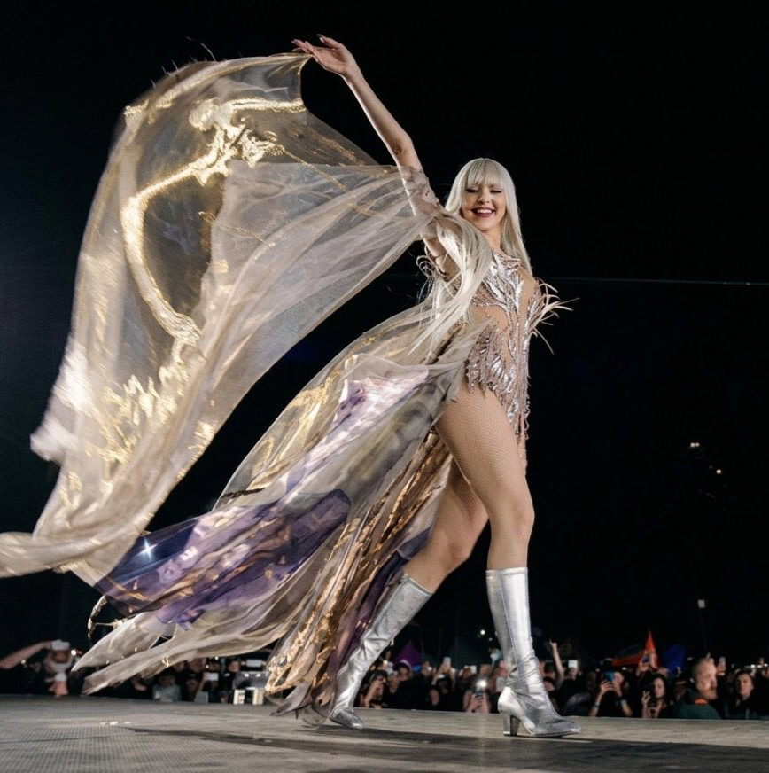 Momen yang diabadikan oleh penggemar Lisa (BLACKPINK)