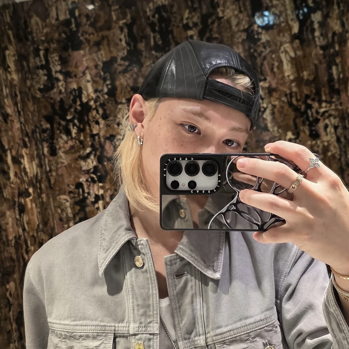 Behind-the-scenes cut of Felix (Stray Kids)