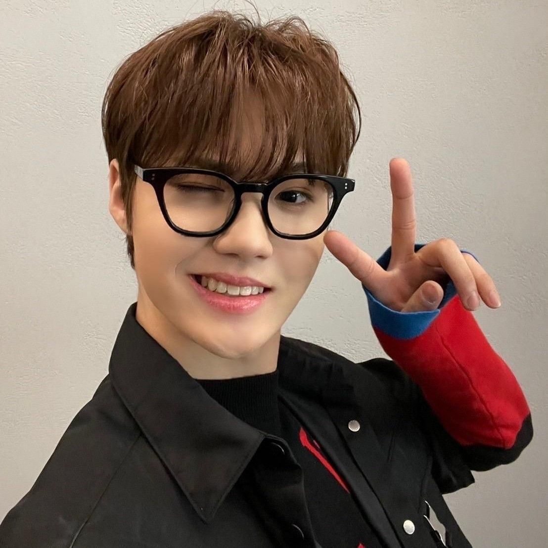 Behind-the-scenes cut of Doyoung (TREASURE)