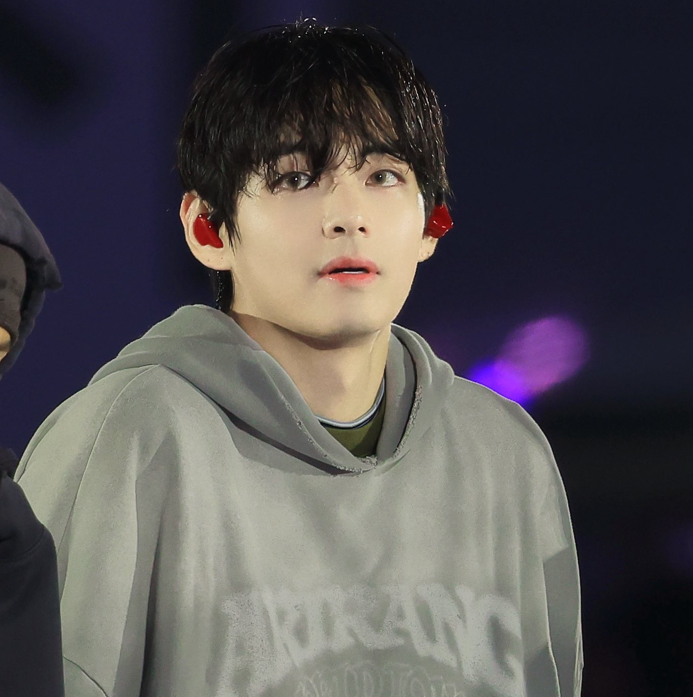 뷔 (방탄소년단) 최근 활동샷