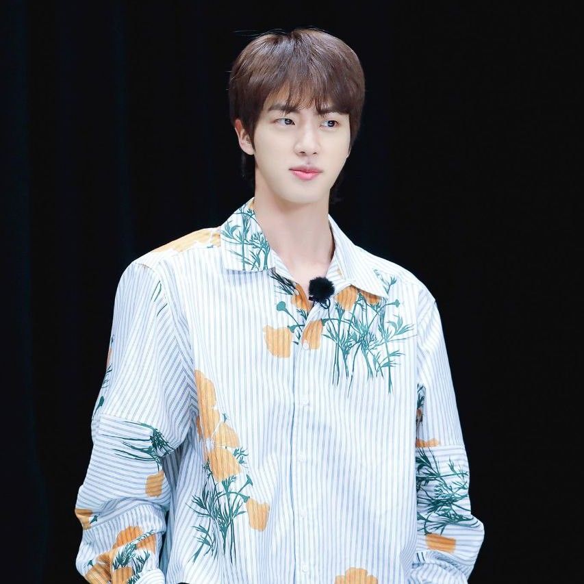 진 (방탄소년단) 최근 활동샷