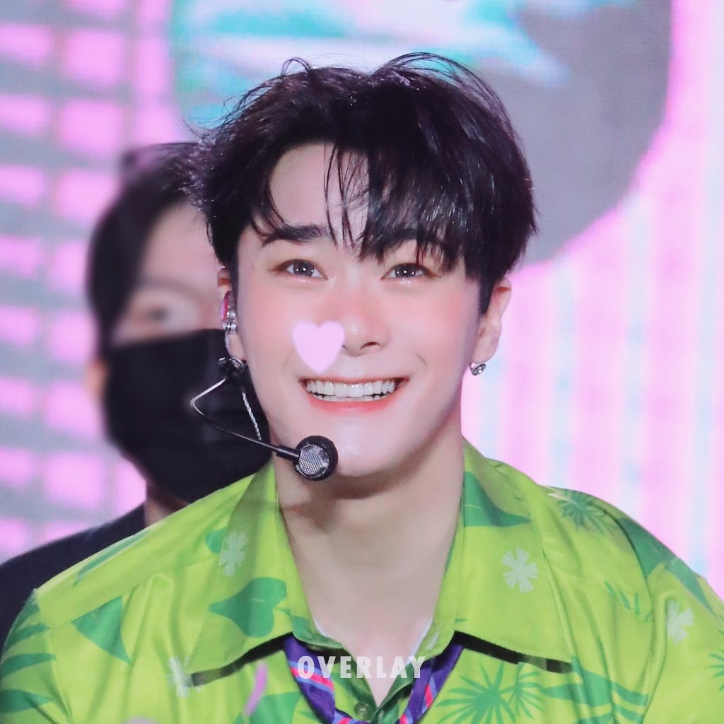 Latest photo of Moonbin (ASTRO)