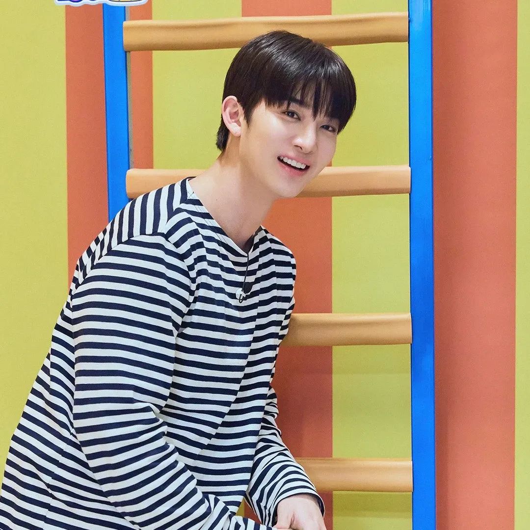 Recent activity shot of Bae Jinyoung