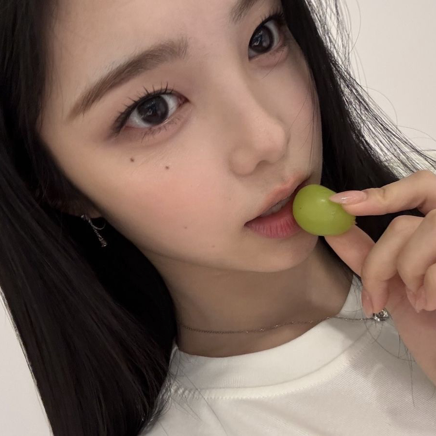 Latest photo of Ian (Hearts2Hearts)