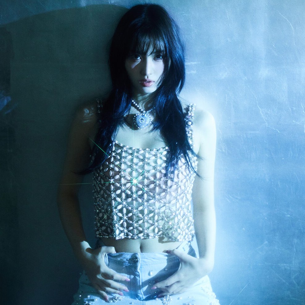 Foto terbaru Momo (TWICE)