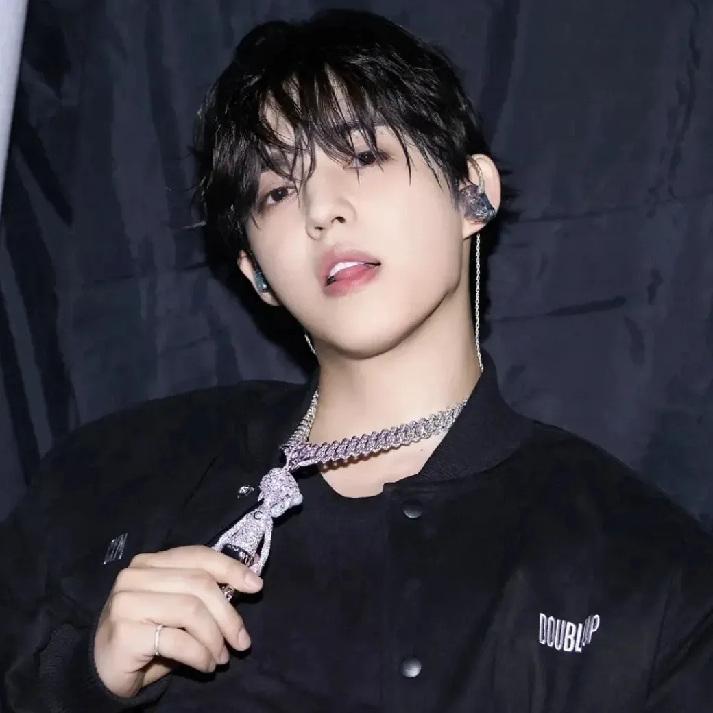 Latest photo of S.Coups (SEVENTEEN)