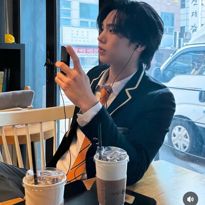 Recent activity shot of Rocky