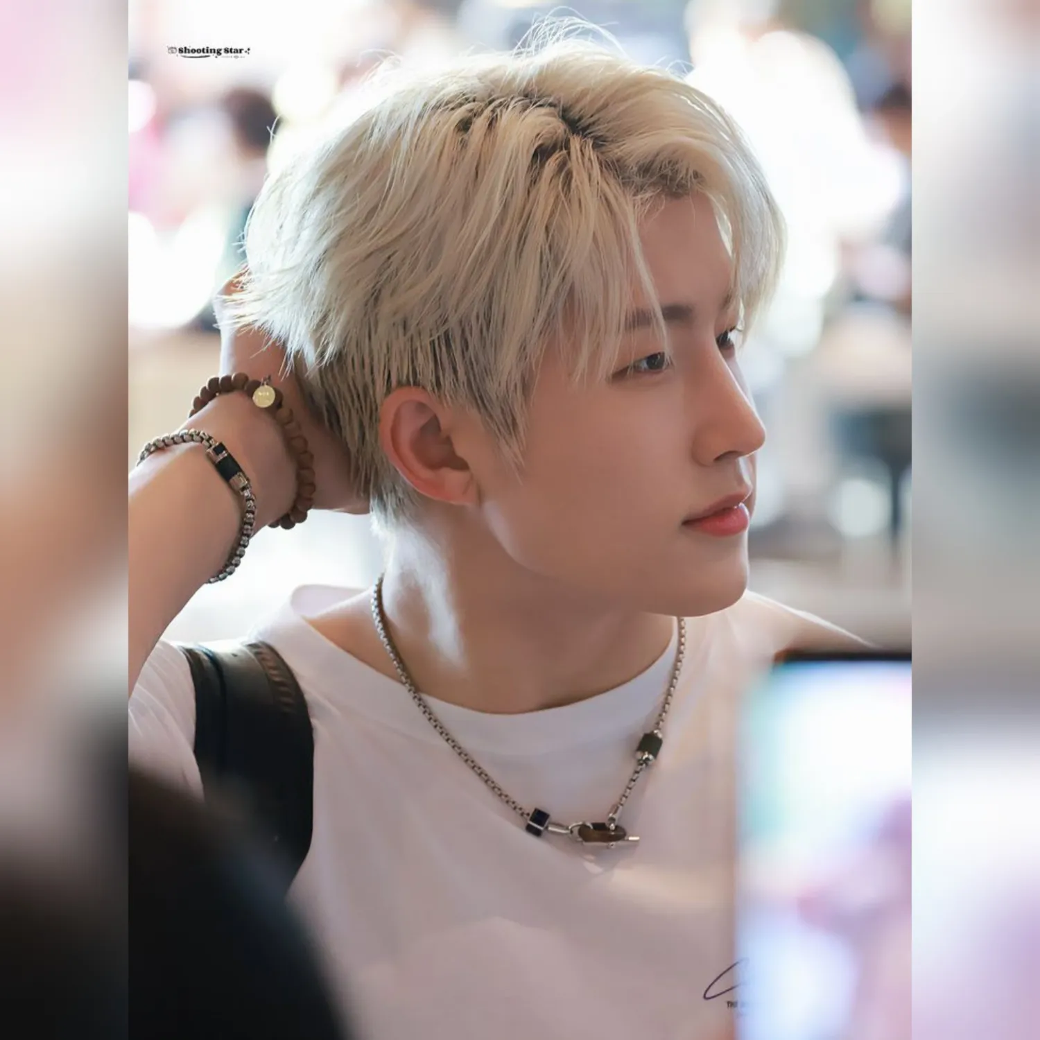 A moment captured by Jinjin (ASTRO)'s fan