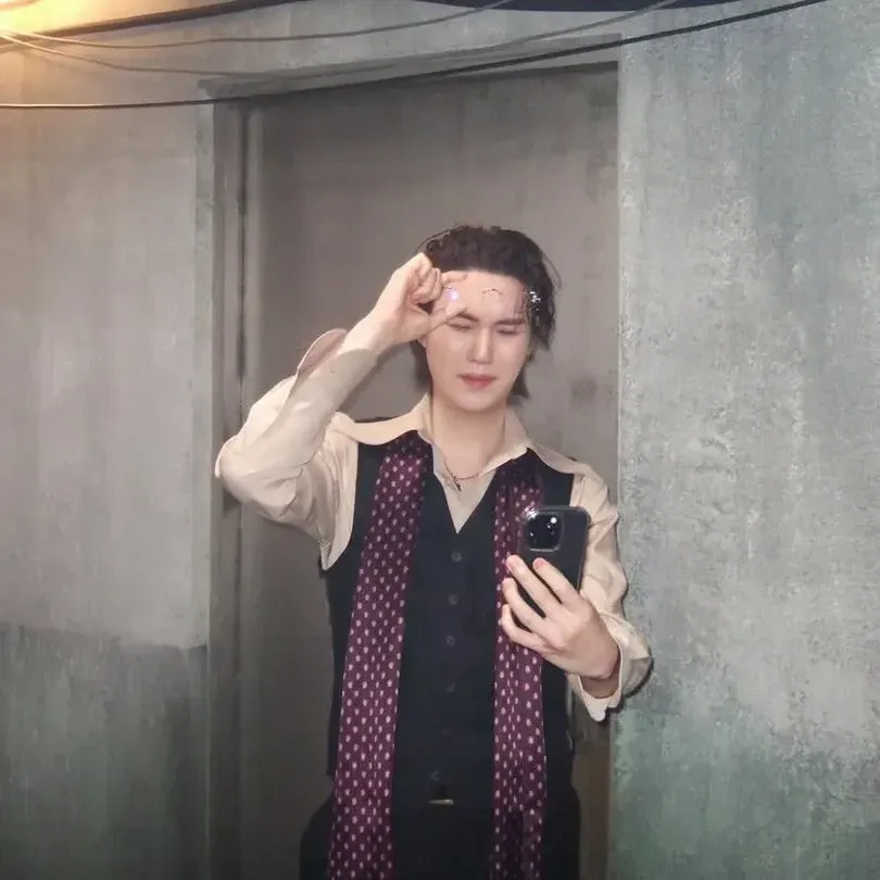 Latest photo of SUGA (BTS)